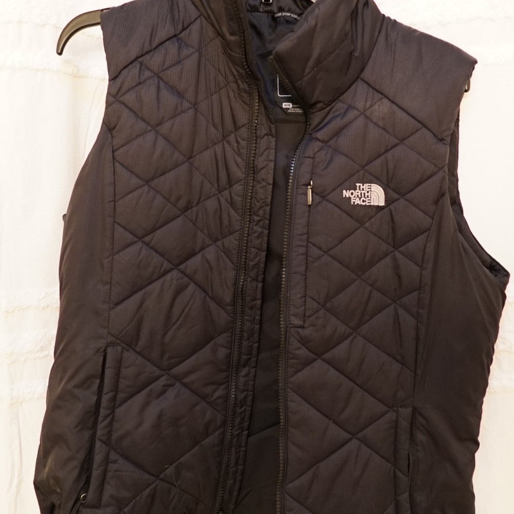 North face puffer vest
